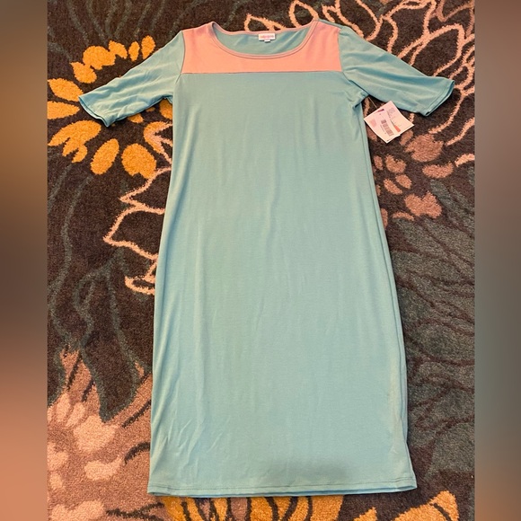 CLOSET CLEAR OUT ON ALL LULAROE MAKE AN OFFER  BUNDLE NWT MEDIUM SUPER SOFT CUTE - Picture 11 of 17